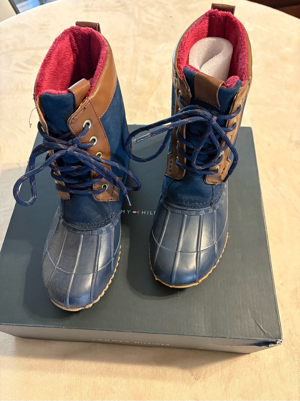 Tommy Hilfiger Navy, Brown & Red Lined Lace-Up Duck Boots